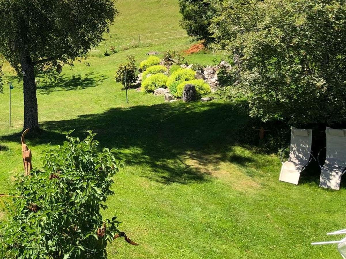 Haus Jurisch Lägenhet Urberg Exteriör bild
