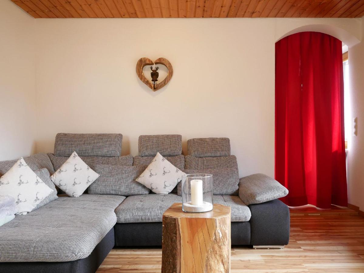 Haus Jurisch Lägenhet Urberg Exteriör bild