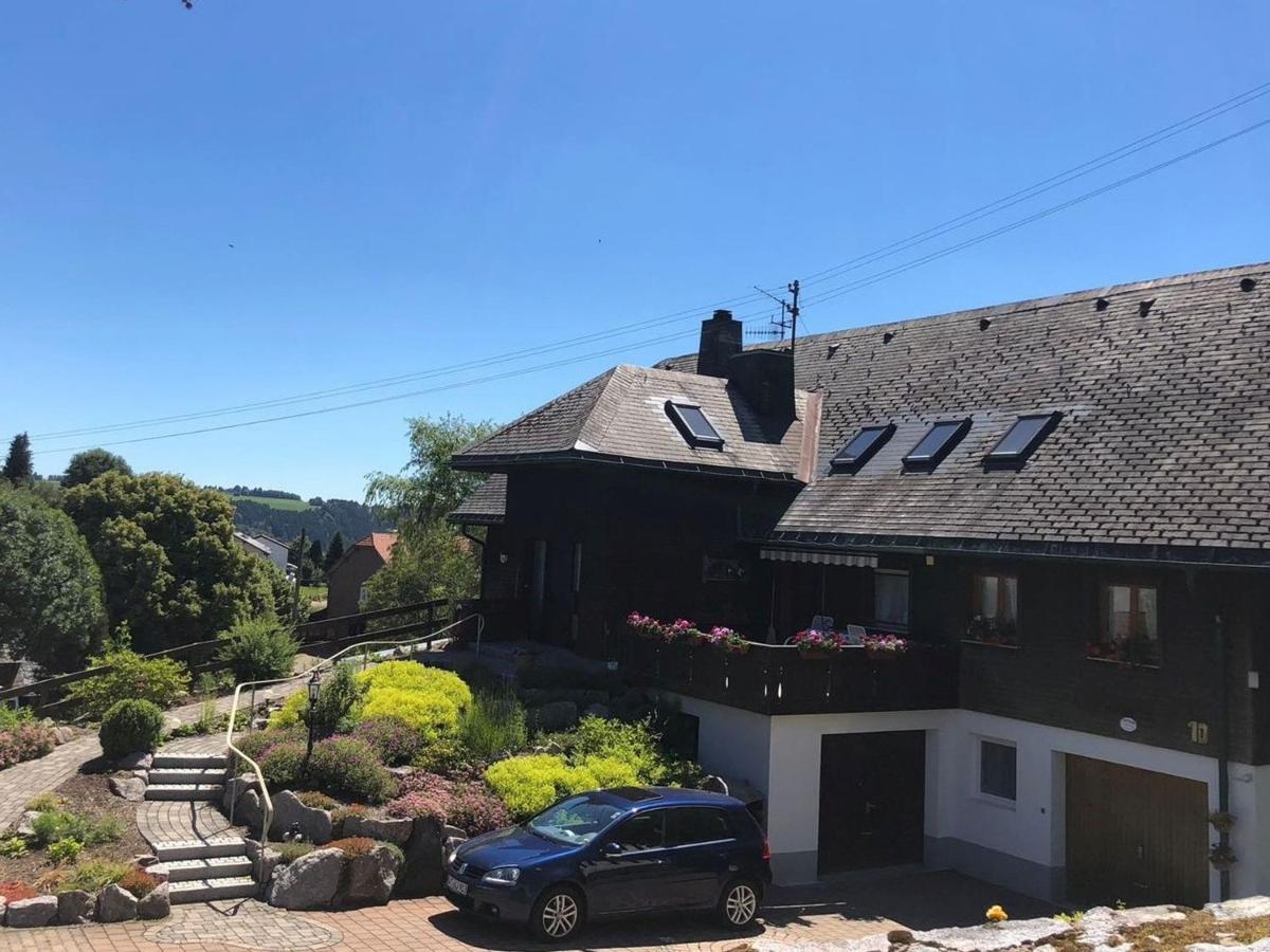 Haus Jurisch Lägenhet Urberg Exteriör bild