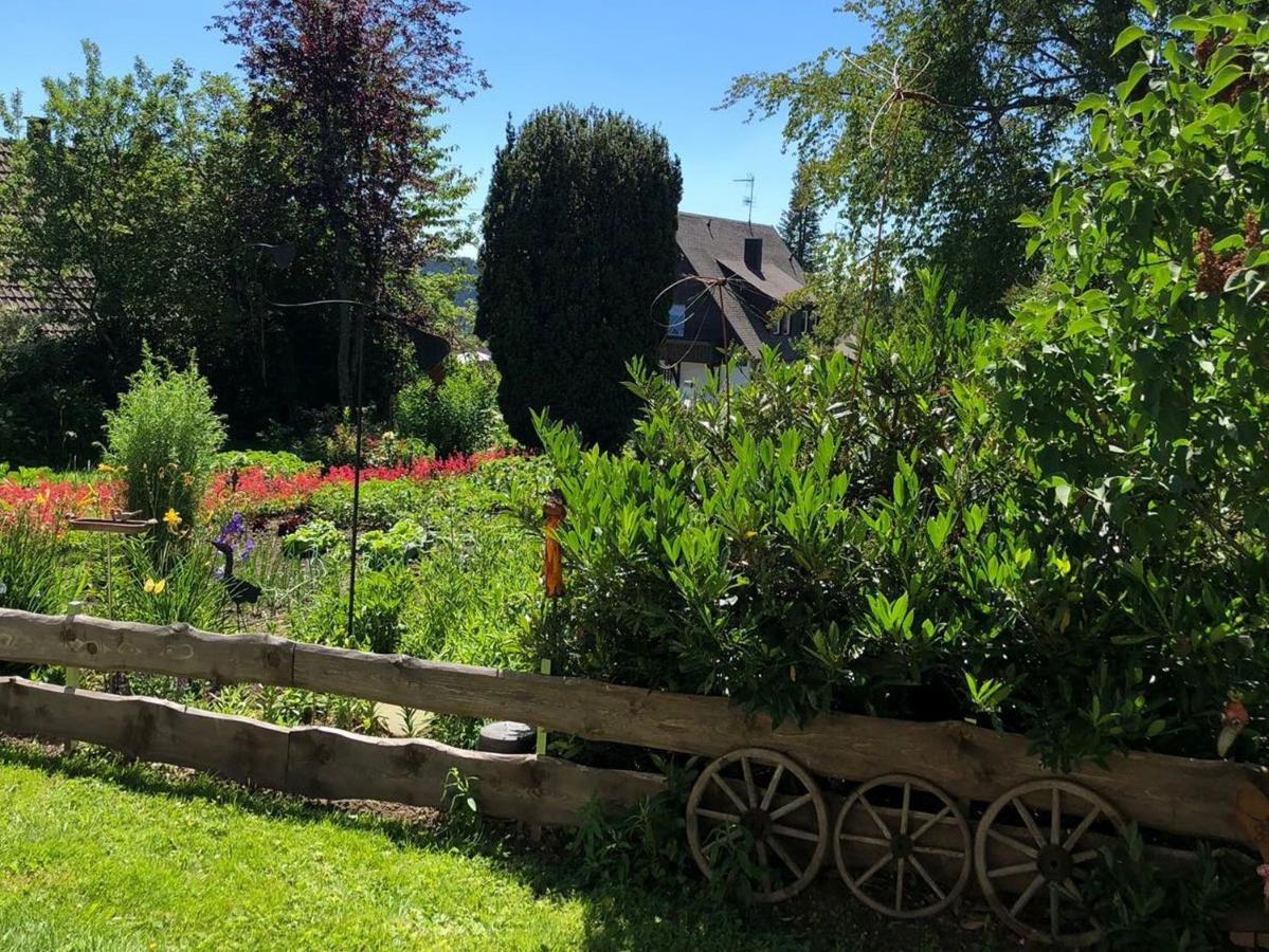 Haus Jurisch Lägenhet Urberg Exteriör bild