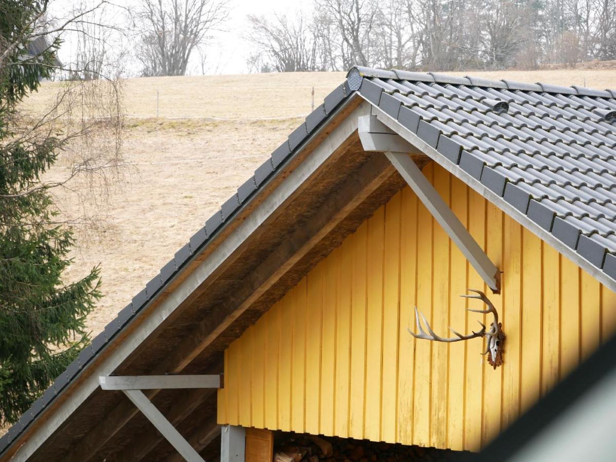 Haus Jurisch Lägenhet Urberg Exteriör bild
